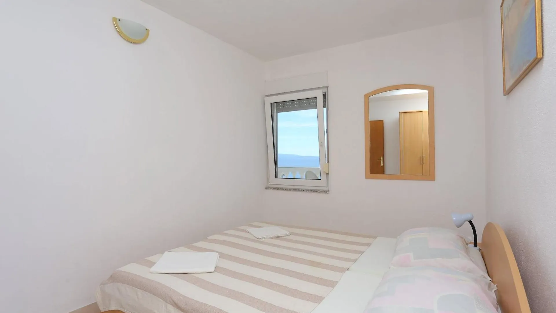 Family Friendly Apartments With A Swimming Pool Businci, Ciovo - 11232 Trogir