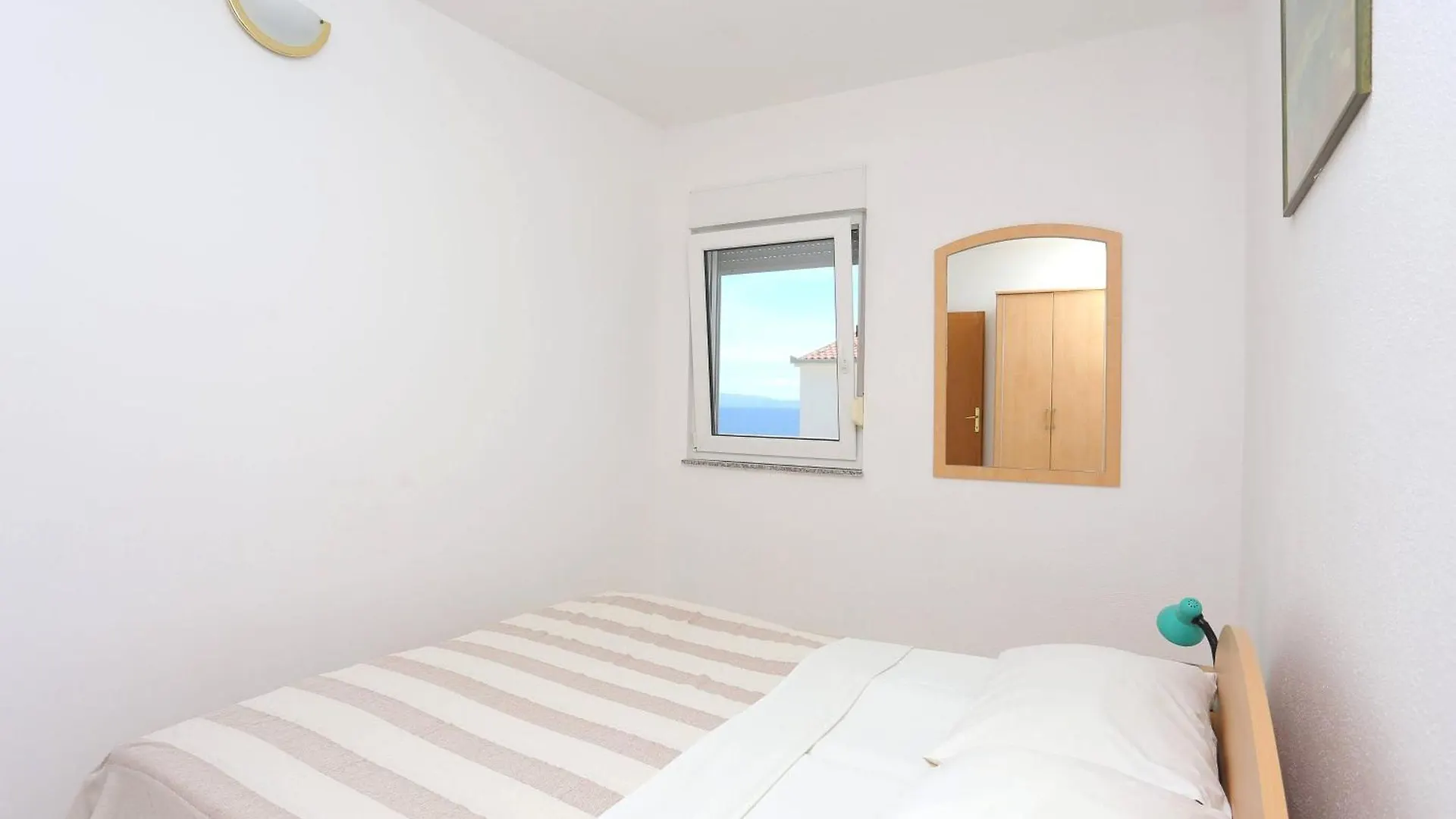 Family Friendly Apartments With A Swimming Pool Businci, Ciovo - 11232 Trogir