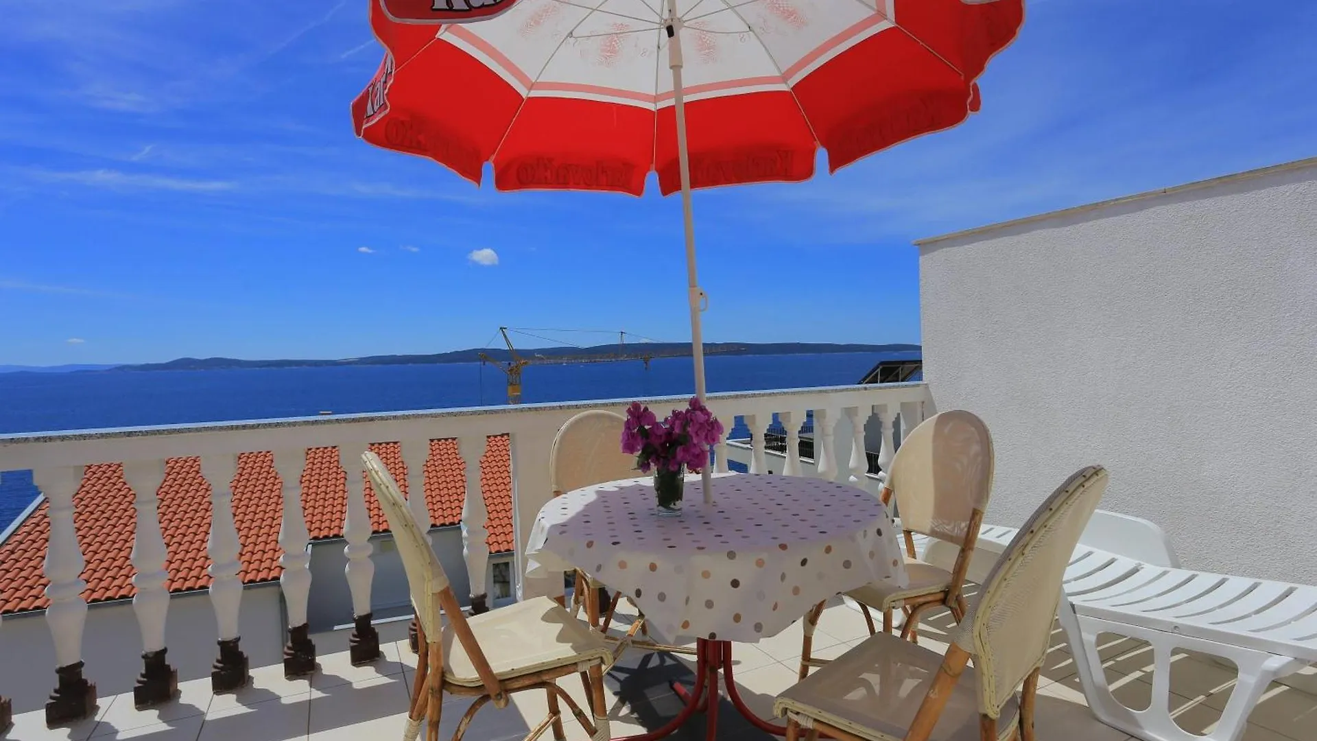 Family Friendly Apartments With A Swimming Pool Businci, Ciovo - 11232 Trogir Kroatien