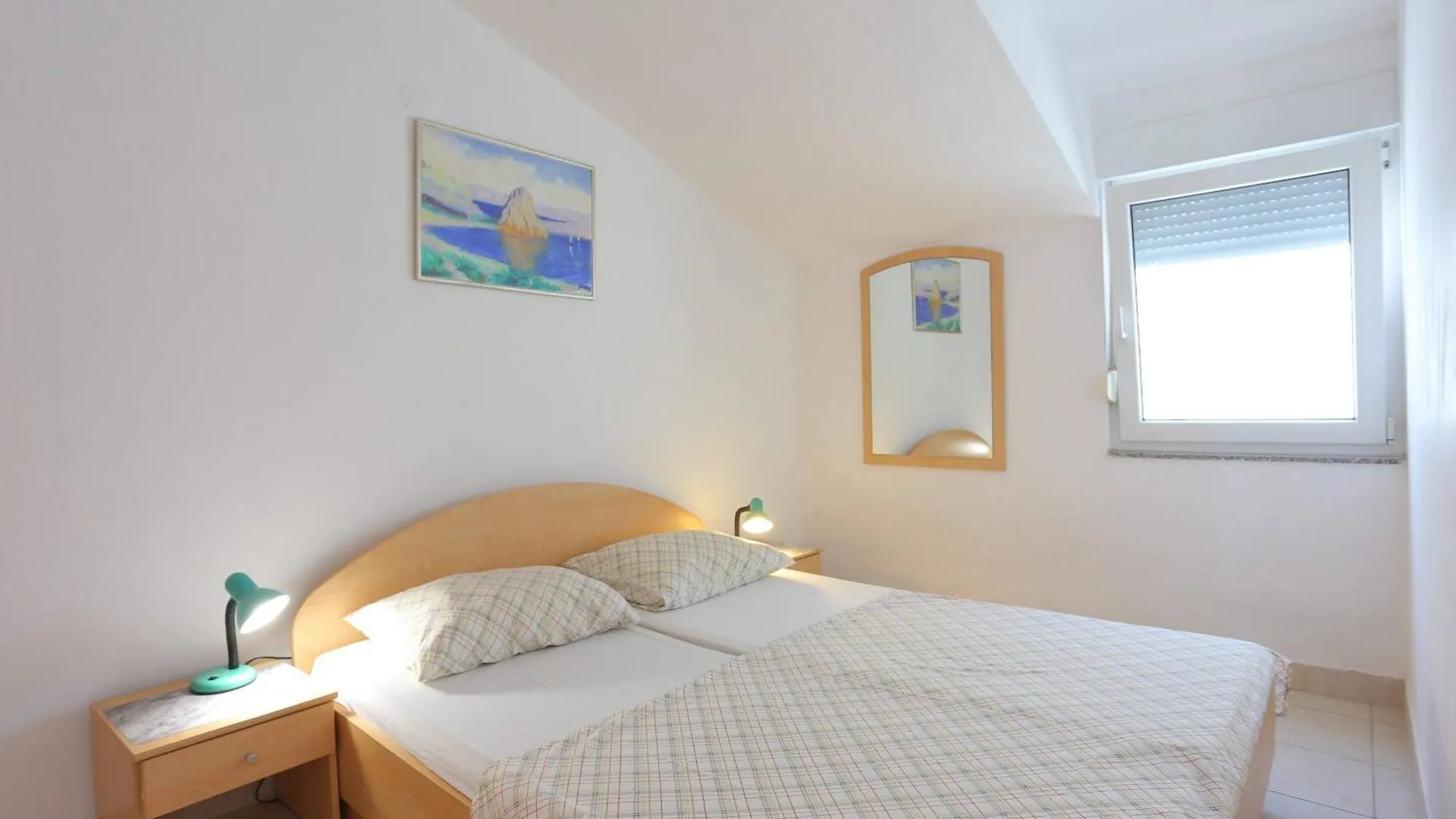 Family Friendly Apartments With A Swimming Pool Businci, Ciovo - 11232 Trogir