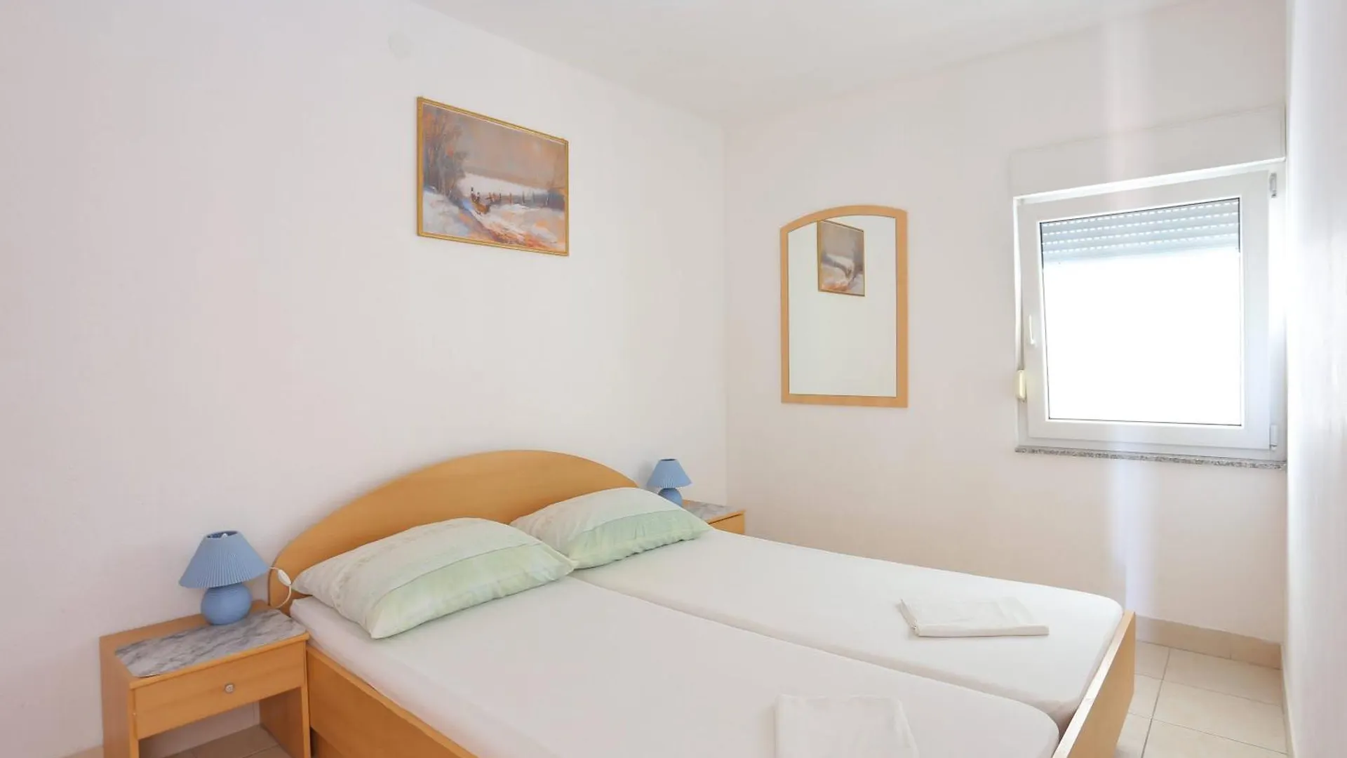 Family Friendly Apartments With A Swimming Pool Businci, Ciovo - 11232 Trogir 0*,