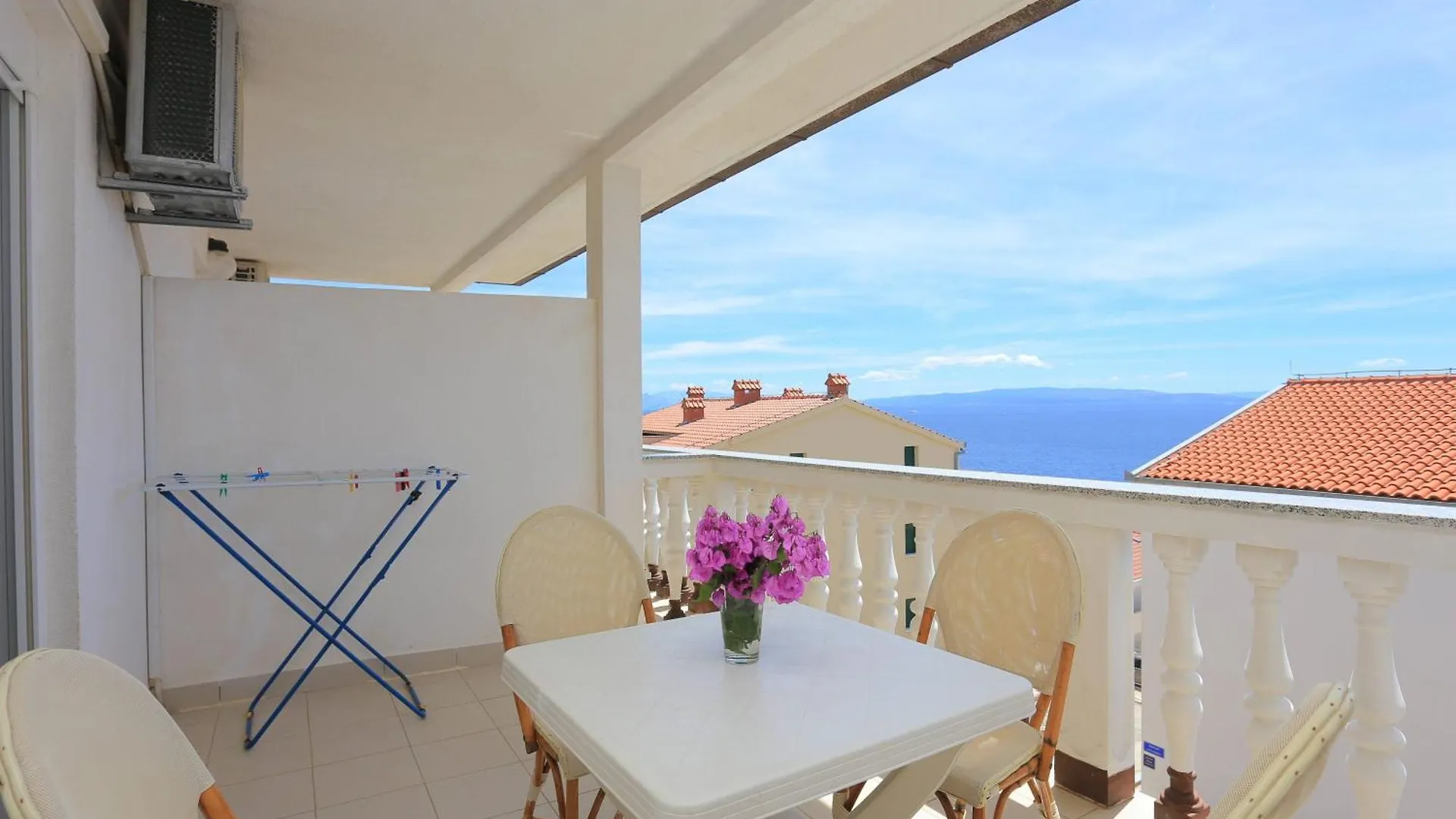 Family Friendly Apartments With A Swimming Pool Businci, Ciovo - 11232 Trogir