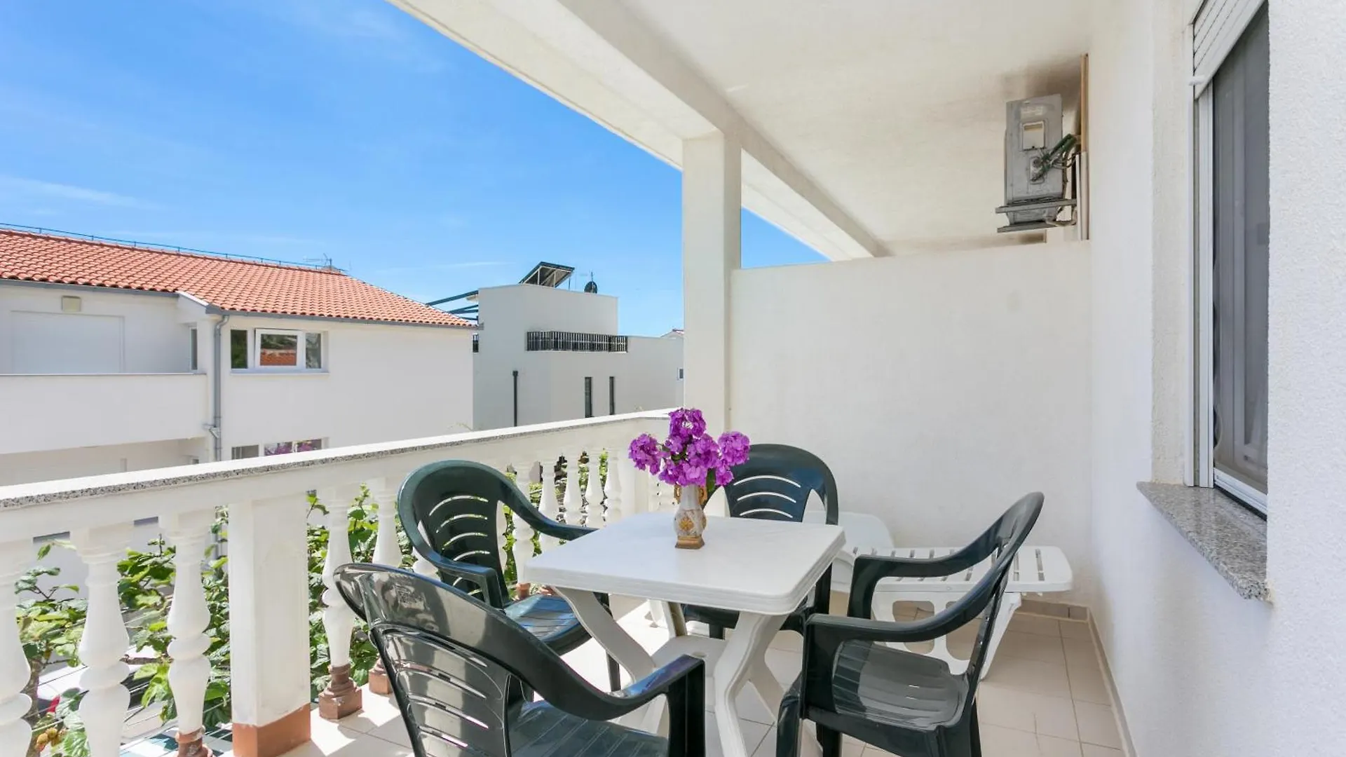 Family Friendly Apartments With A Swimming Pool Businci, Ciovo - 11232 Trogir