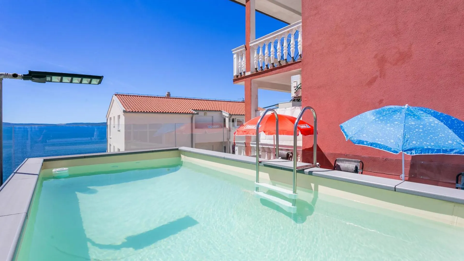 Family Friendly Apartments With A Swimming Pool Businci, Ciovo - 11232 Trogir